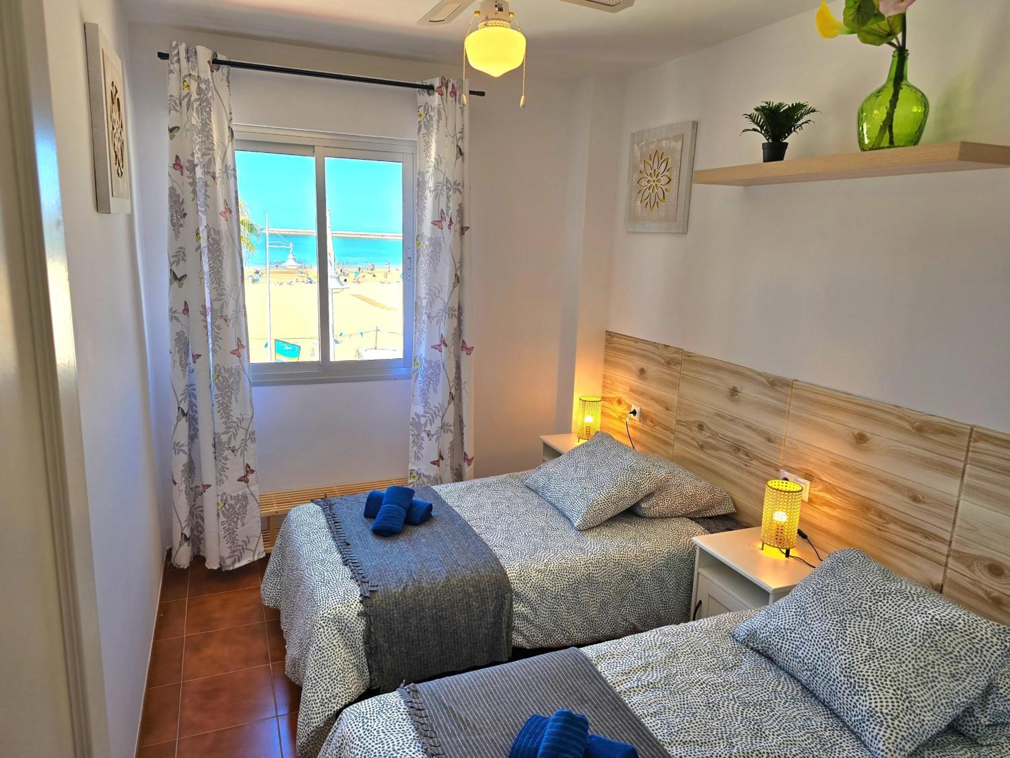 Beachfront Duplex 1ª Linea & Terraces Oceanfront 엘푸에르토데산타마리아 외부 사진
